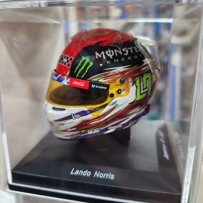 Spark Helmets - McLaren F1 Team Formula 1 - Lando Norris (Japan 2024)