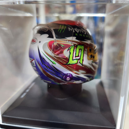 Spark Helmets - McLaren F1 Team Formula 1 - Lando Norris (Japan 2024)