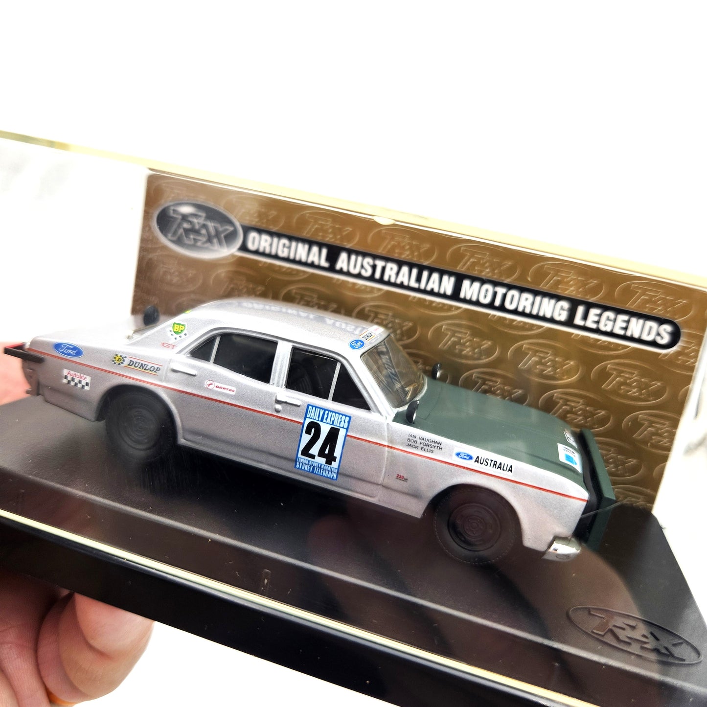 Trax - Ford XT GT Falcon 'London to Sydney Marathon' - 1:43 Scale