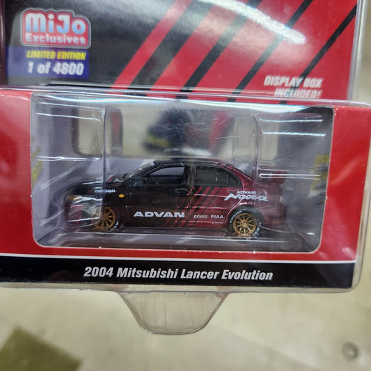 Johnny Lightning - Mitsubishi 2004 Lancer Evolution 'ADVAN Yokohama' - 1:64 Scale