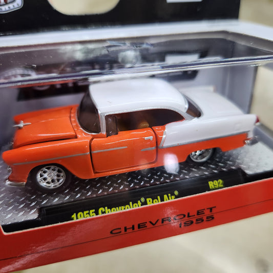 M2 Machines - 'Auto-Thentics' Mix 92 - 1955 Chevrolet Bel Air (Orange/White)