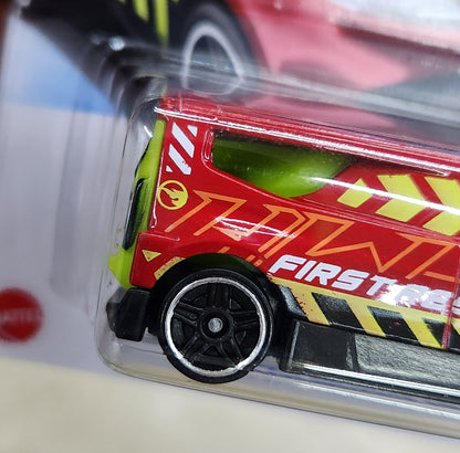 Hot Wheels - 2025 Treasure Hunt - Ford Performance Supervan 4