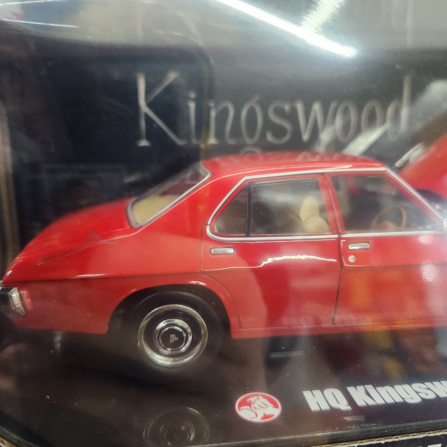 DDA - Holden HQ Kingswood 4 Door Sedan (Red) - 1:24 Scale