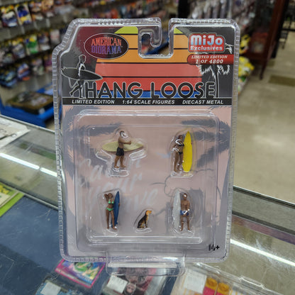 American Diorama - Diecast Figures - Hang Loose (Surf/Beach) - 1:64 Scale