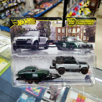 Hot Wheels - Team Transport - 2023 Land Rover Defender 110 / Jaguar Mk1