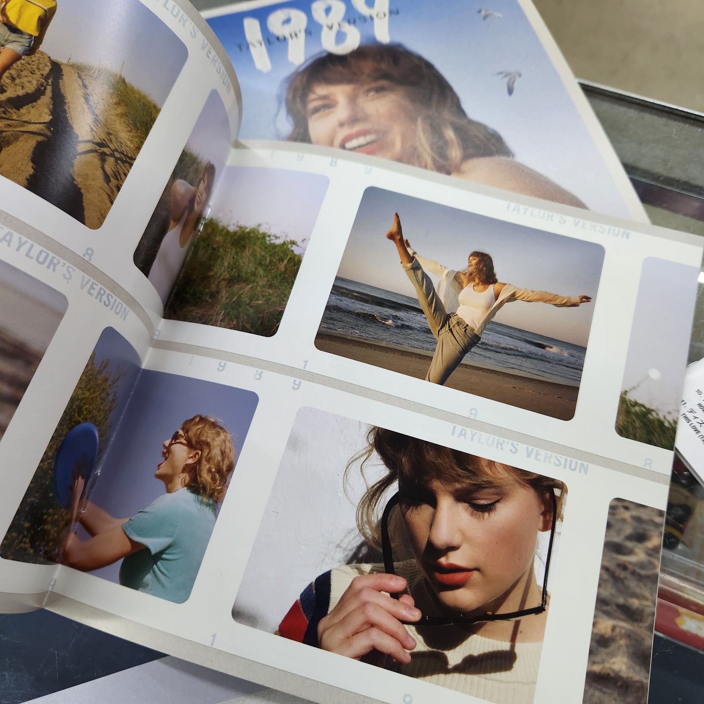 Taylor Swift, 1989 (Taylors Version) (Japan Import) 1CD + Booklet