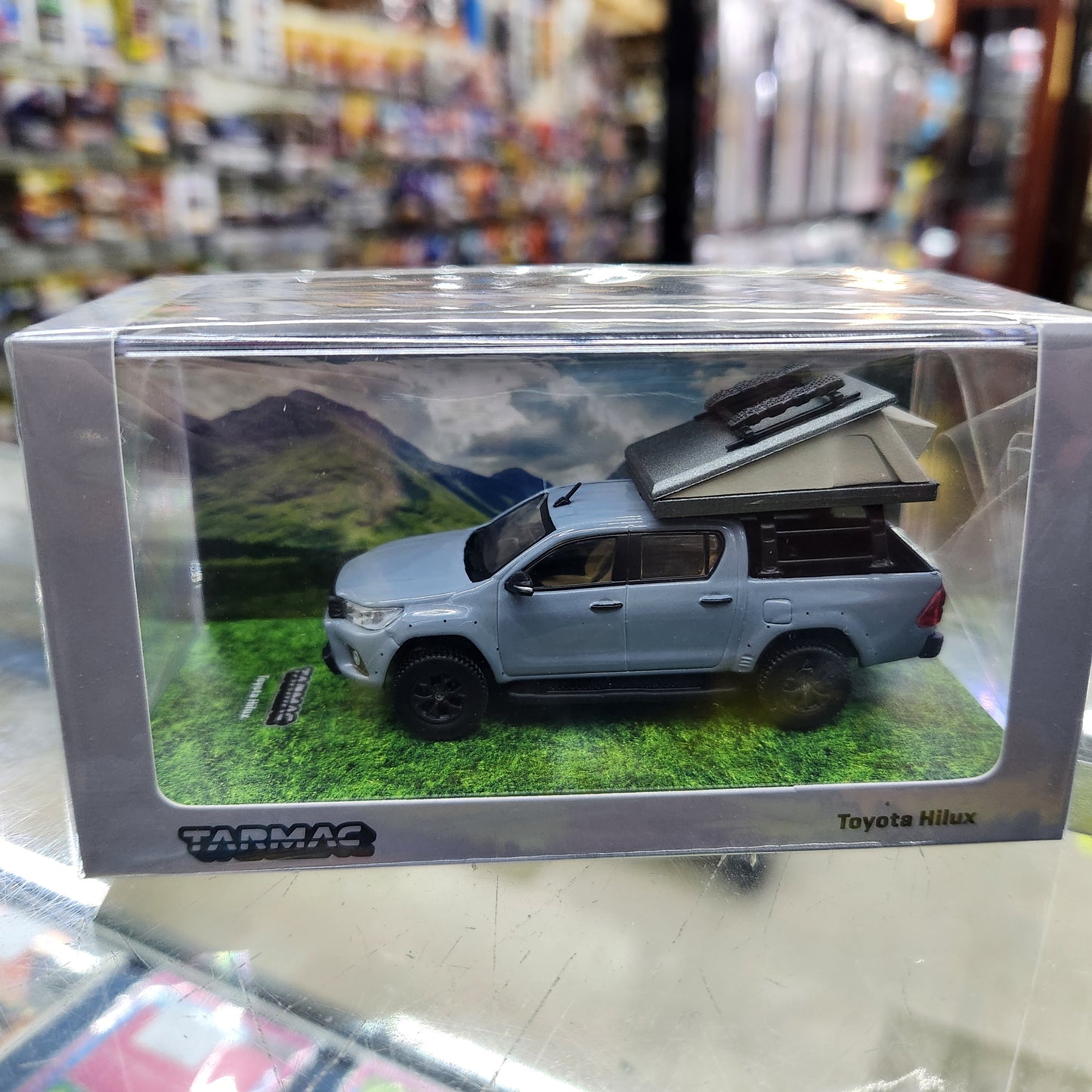 Tarmac Works - Toyota Hilux with Camping Tent - 1:64 Scale