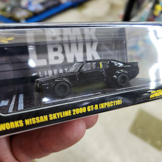 INNO64 -  Nissan Skyline 2000 GT-R (KPGC110) 'Kenmeri' (Black) - 1:64 Scale
