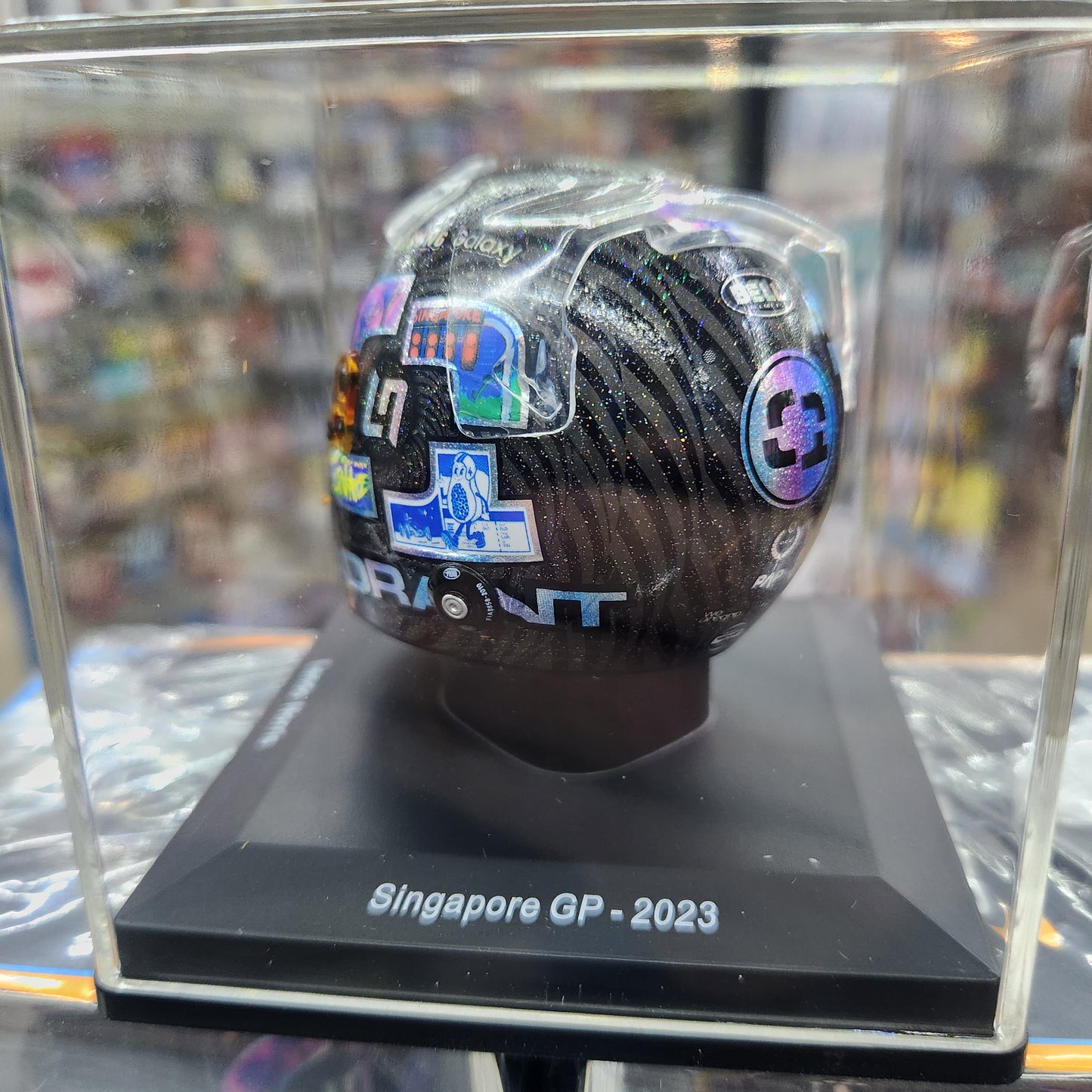 Spark Helmets - McLaren F1 Team Formula 1 - Lando Norris (Singapore 2023)