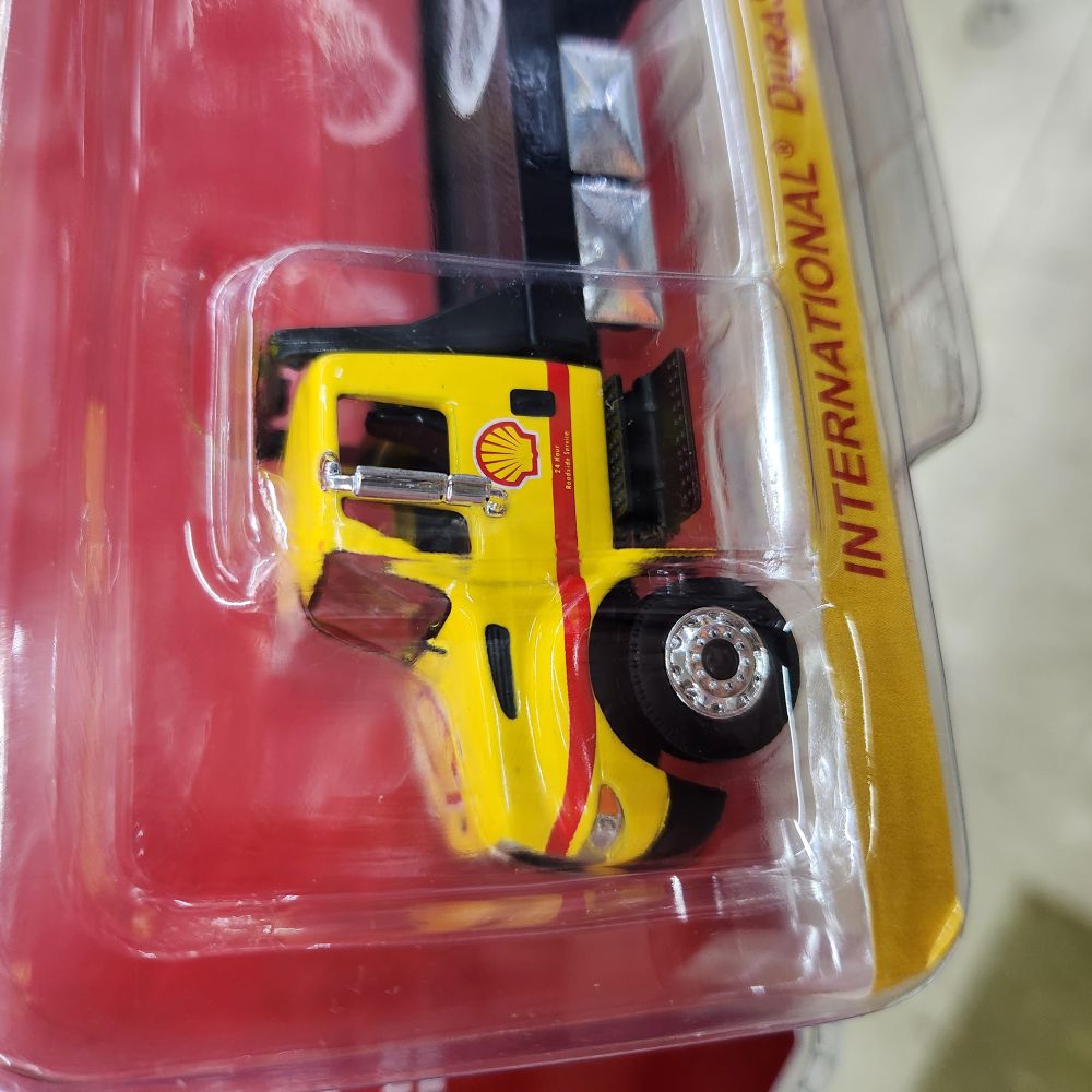 Greenlight - International DuraStar Flatbed 'Shell' - 1:64 Scale