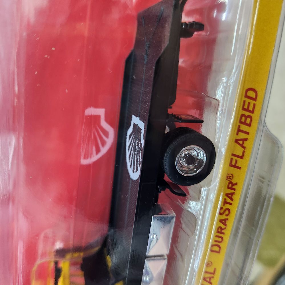 Greenlight - International DuraStar Flatbed 'Shell' - 1:64 Scale