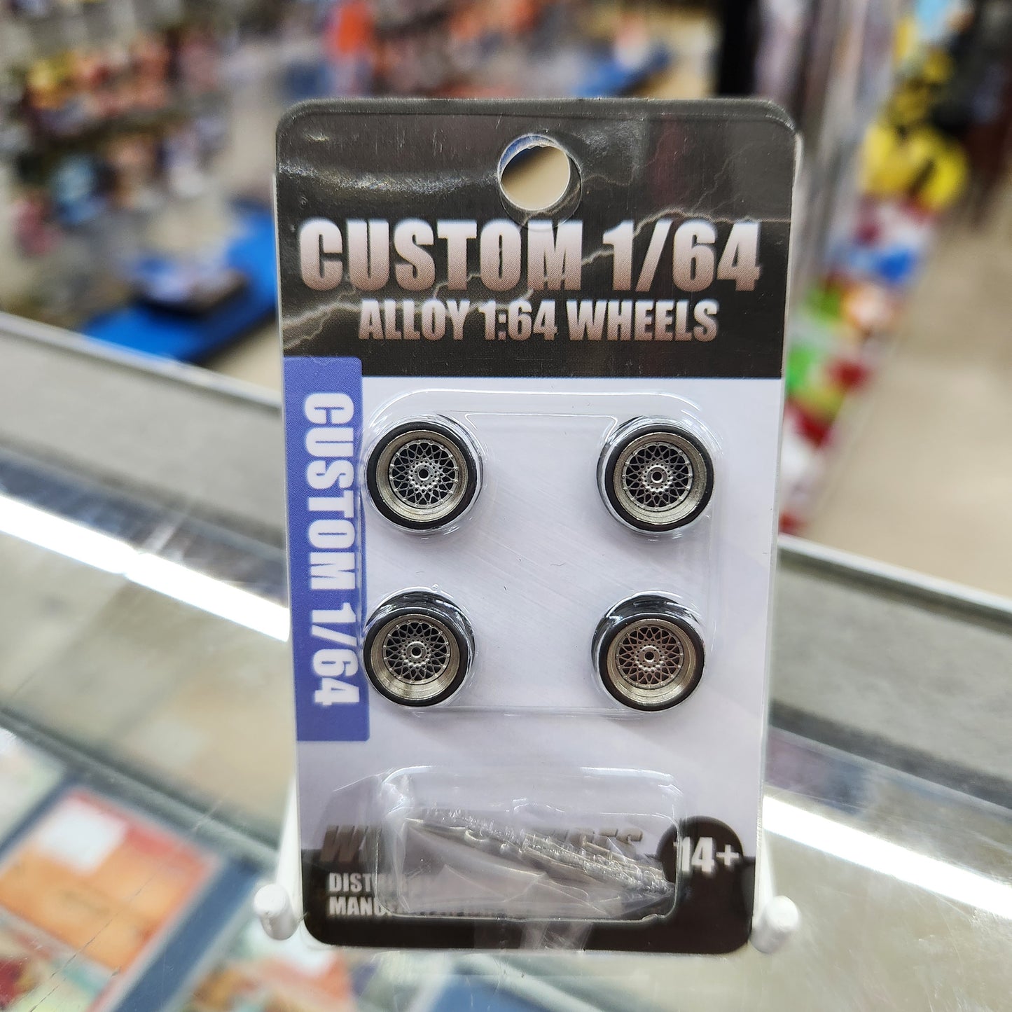Custom Alloy Wheels - Set 4 with Axles - 1:64 Scale (N001A)