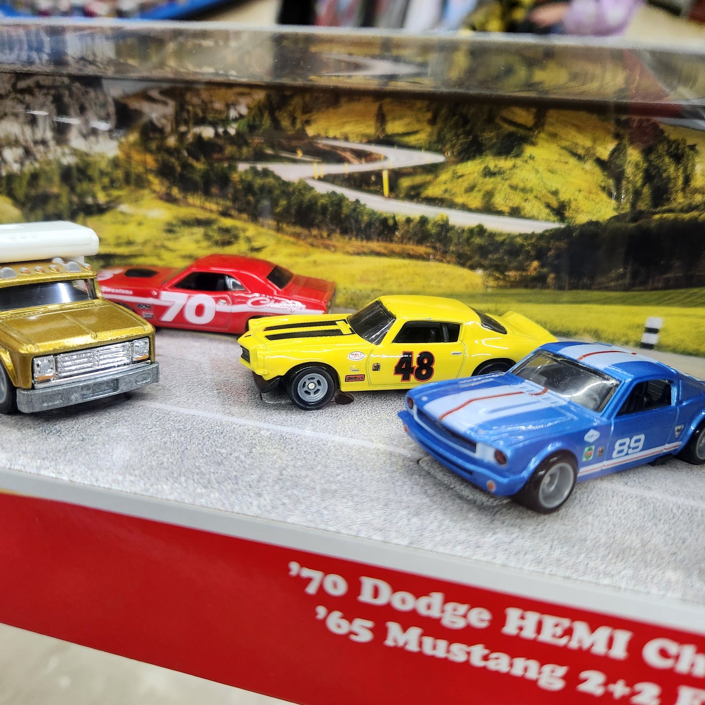 Hot Wheels Premium Collector Series - Pony Rides (2021)