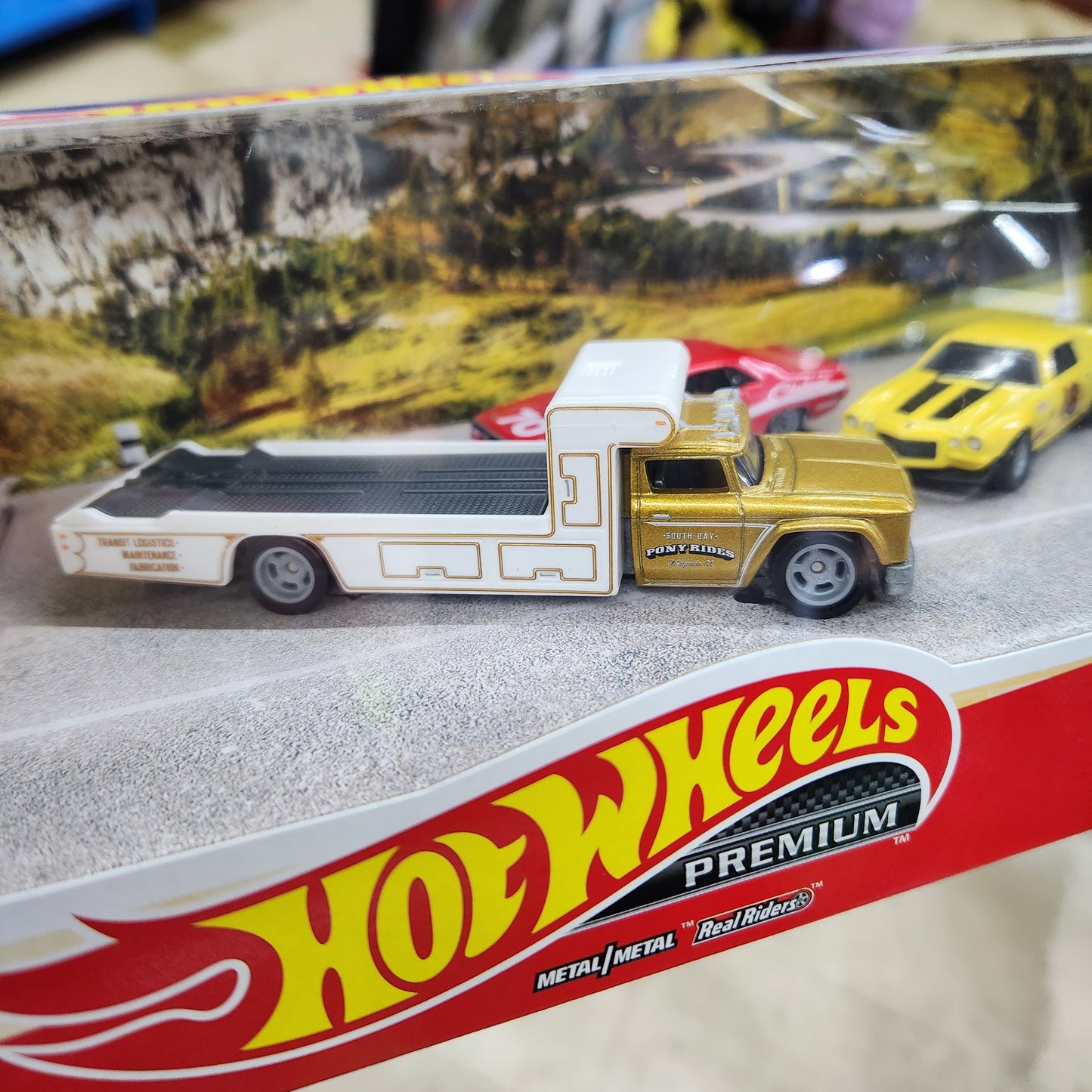 Hot Wheels Premium Collector Series - Pony Rides (2021)