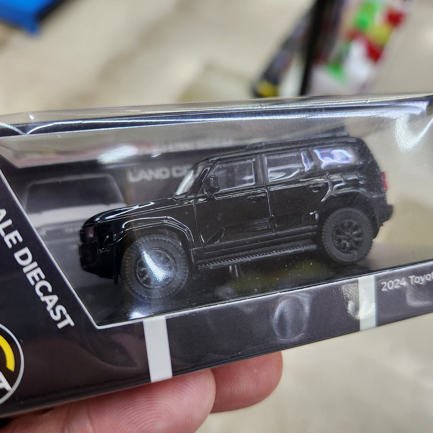 Para64 - 2024 Toyota Land Cruiser 250 (Black) - 1:64 Scale