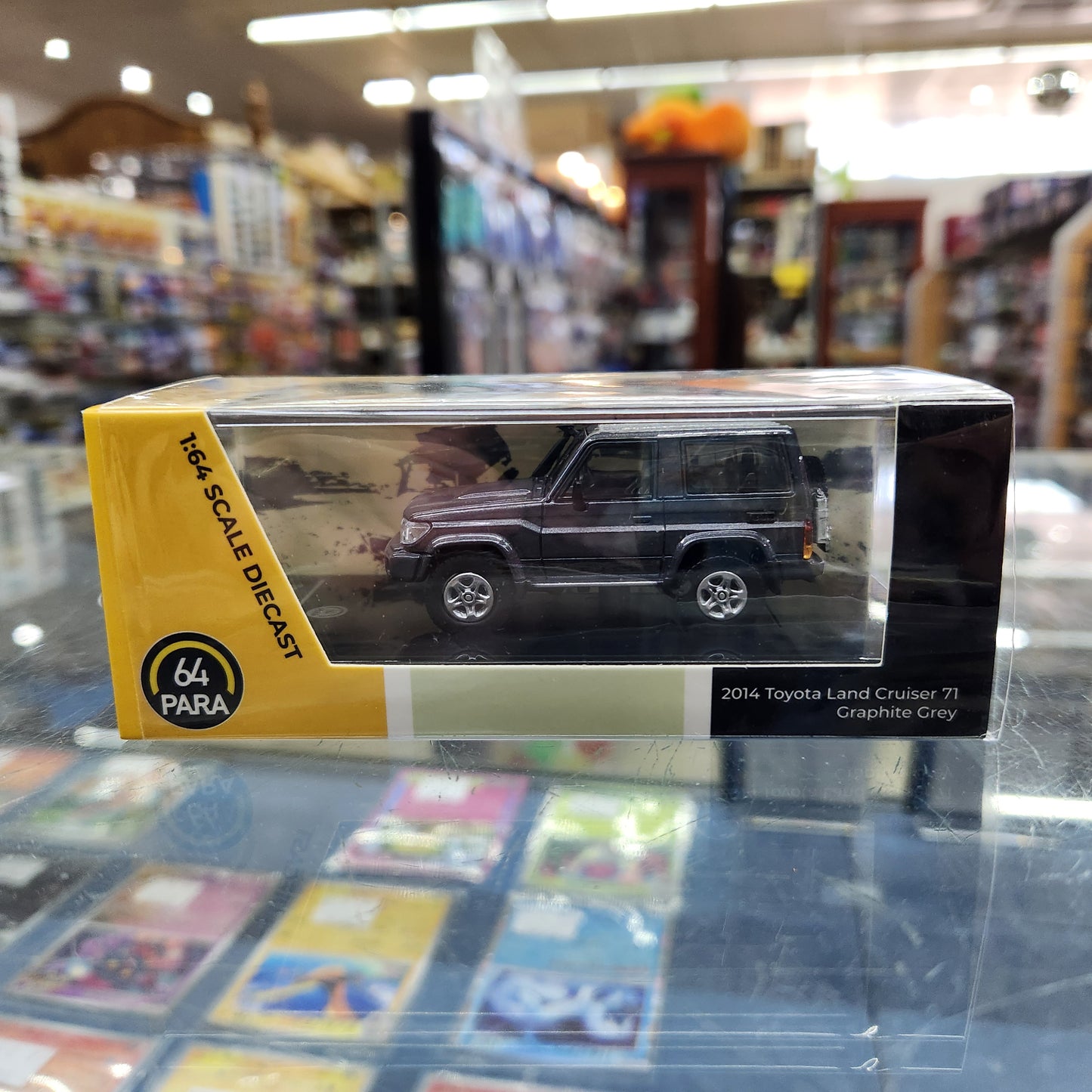 Para64 - Toyota Land Cruiser 71 Short Wheel Base (Graphite Grey) - 1:64 Scale