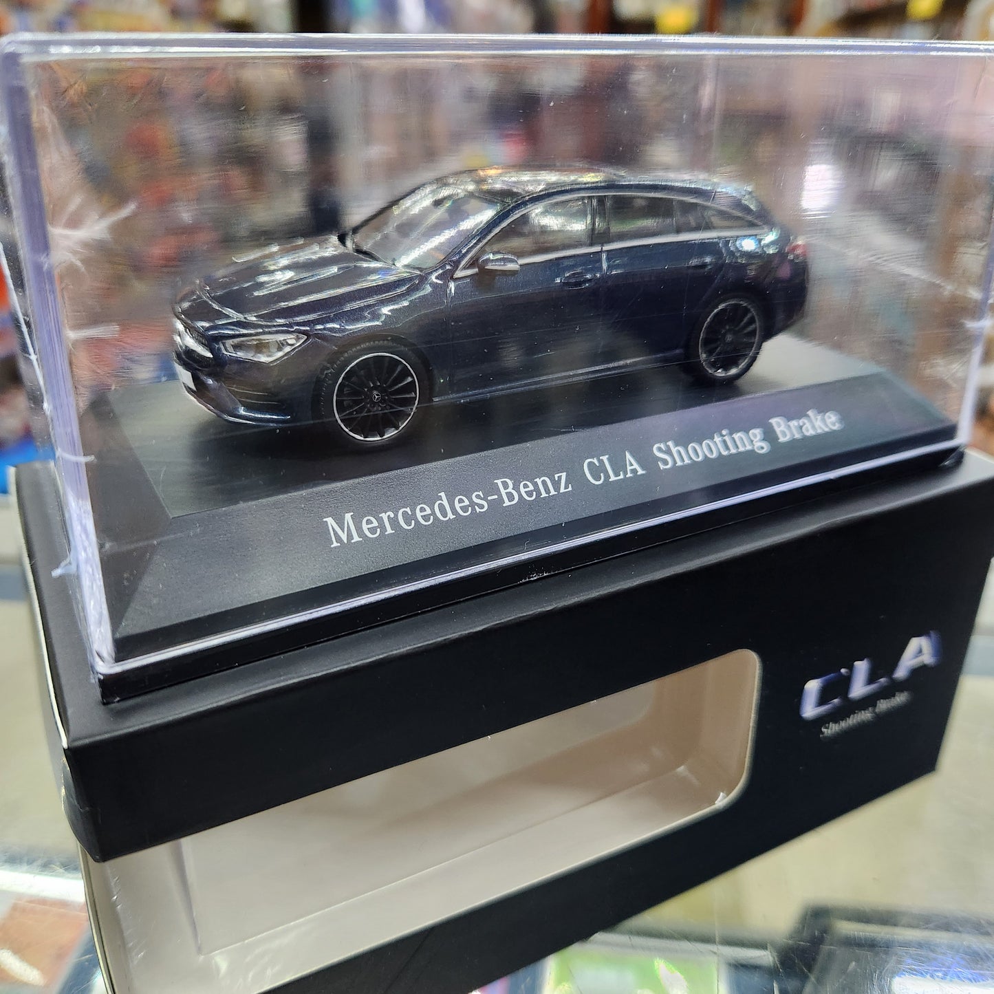 MB - Mercedes-Benz CLA Shooting Brake (Denim Blue) - 1:43 Scale