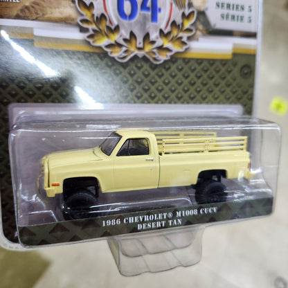 Greenlight - Battalion 64 Series 5 - 1986 Chevrolet M1008 'Desert Tan' - 1:64 Scale