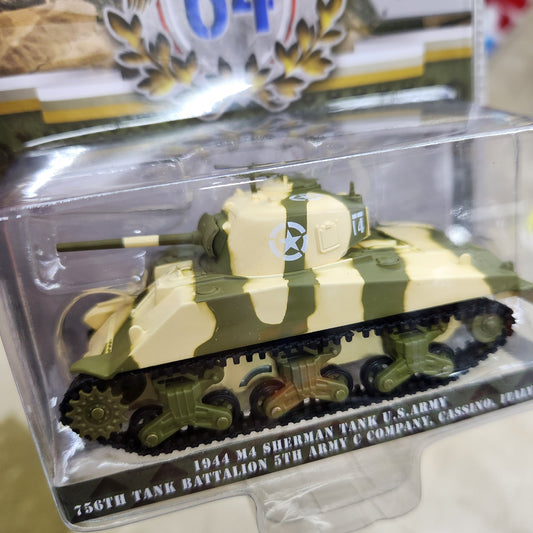 Greenlight - Battalion 64 Series 5 - M4 Sherman Tank U.S Army '756th Tank Battalion' - 1:64 Scale