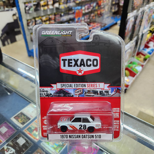 Greenlight - Texaco Special Edition Series 1 - 1970 Nissan Datsun 510 Widebody - 1:64 Scale