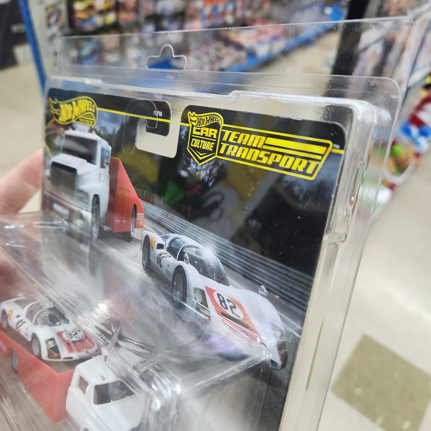 Hot Wheels - Team Transport - Clam Shell Display/Storage Protector Box