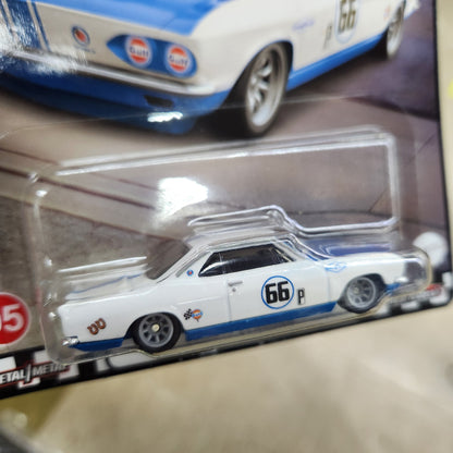 Hot Wheels Car Culture - 'Jay Leno Garage' - '66 Chevrolet Corvair Yenko Stinger