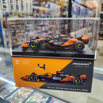 Bburago - 2024 McLaren F1 MCL38 with Helmet (Miami GP) - #4 Lando Norris - 1:43 Scale