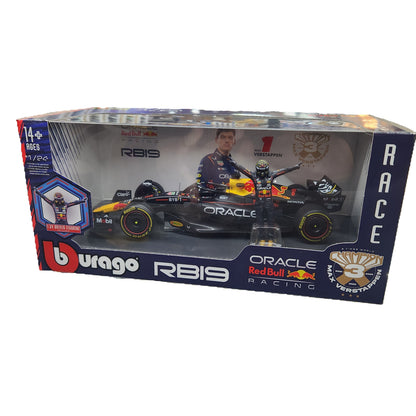 Bburago - 2023 Oracle Red Bull Racing RB19 - With #1 Max Verstappen Figurine 1:24 Scale