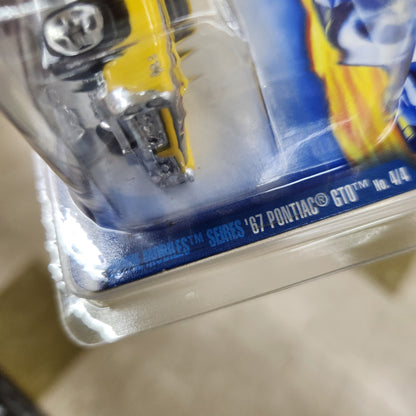 Hot Wheels - '67 Pontiac GTO 'Hippie Mobiles Seires (Error) - Yellow
