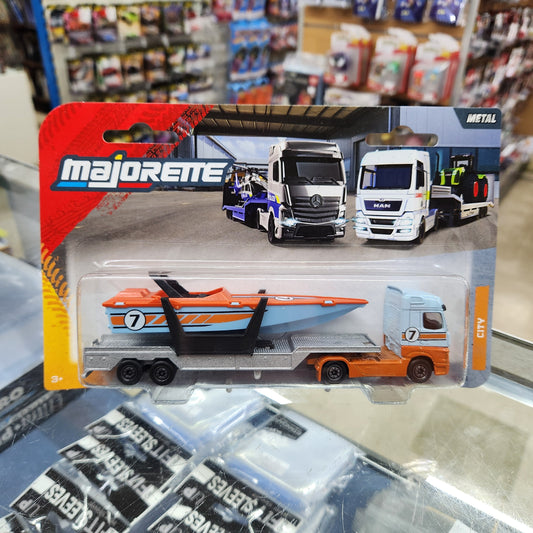 Majorette - City Transporter - Mercedes-Benz Actros + Speedboat 'Gulf Livery'