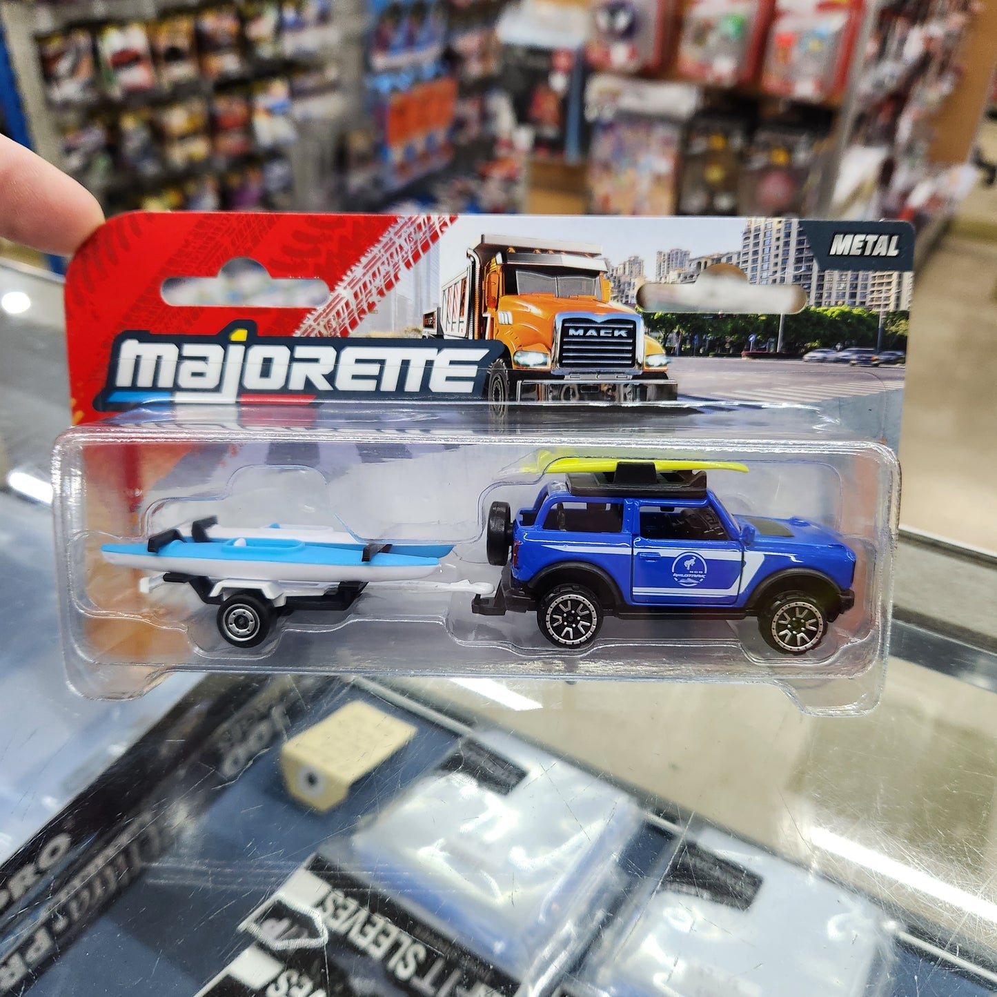 Majorette - City Trailers - Ford Bronco Wildtrak + Canoes/Trailer