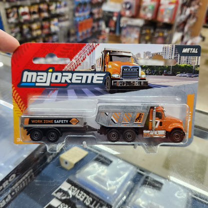 Majorette - City Trailers - Mack Granite Truck + Trailer