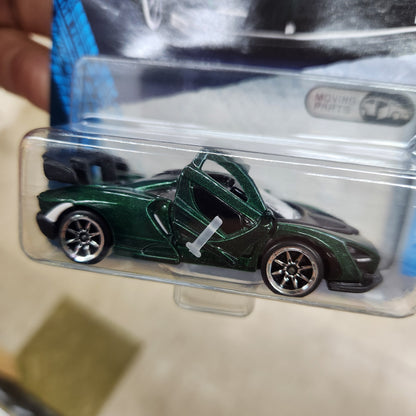 Majorette - Showroom Series Premium Cars - McLaren Senna (Racing Green)