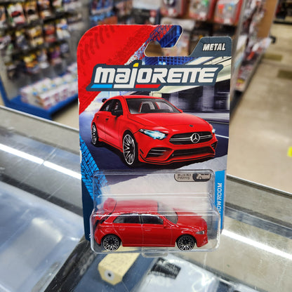 Majorette Mercedes-AMG A 35 4Matic Rossa | Modellino Die-Cast Con Ruota Libera E Carta Collezione - 4