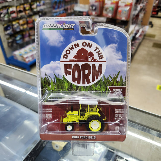 Greenlight - 'Down on the Farm' Series 9 - 1983 Ford 6610 Tractor - 1:64 Scale