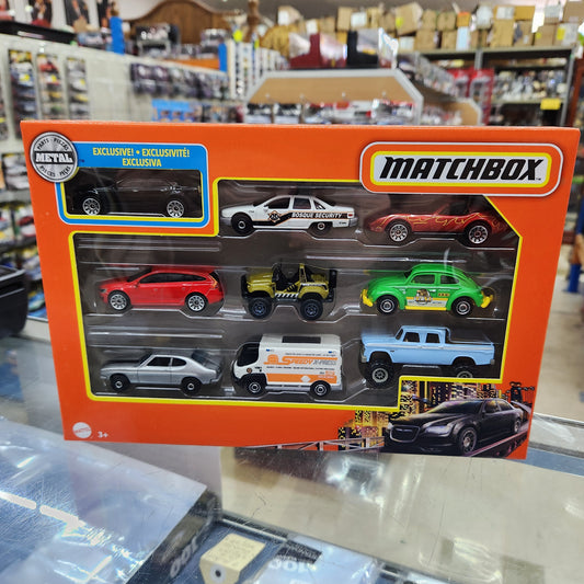 Matchbox - 9 Car Collection with Exclusive '2015 Chrysler 300'