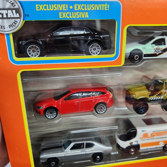 Matchbox - 9 Car Collection with Exclusive '2015 Chrysler 300'