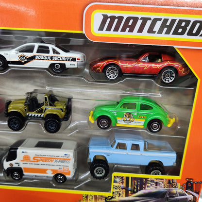 Matchbox - 9 Car Collection with Exclusive '2015 Chrysler 300'