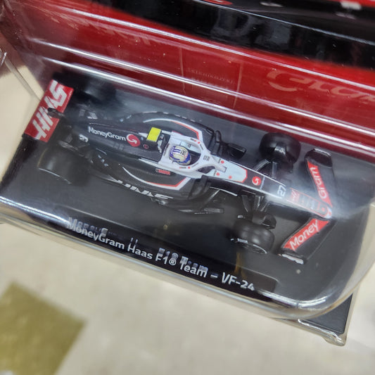 Hot Wheels Premium - 2024 Formula 1 Moneygram Haas F1 Team - VF-24 #27 Nico  Hulkenberg