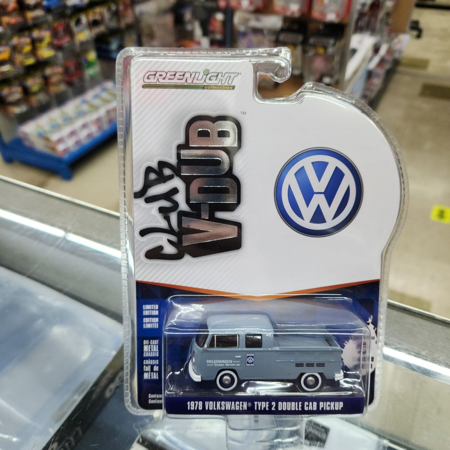 Greenlight - 1978 VW Type 2 Double Cab Pickup 'Volkswagen Service' - 1:64 Scale