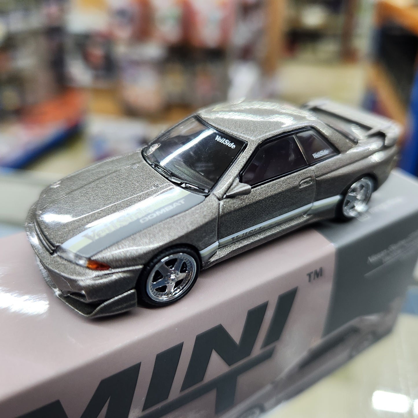 MiniGT - Nissan Skyline GT-R (R32) Veilside Combat C-I Veilside Combat Grey