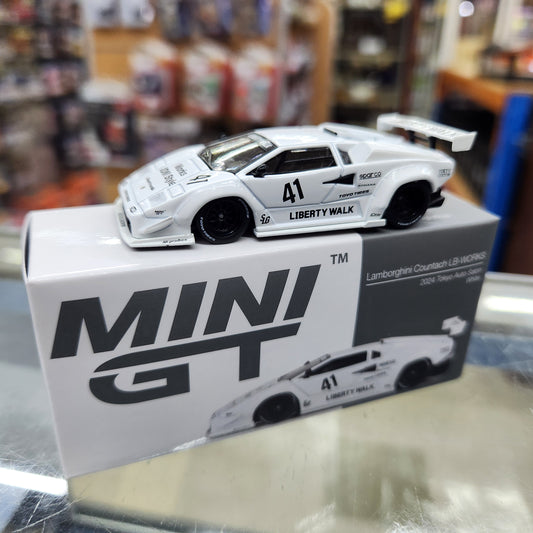 MiniGT - Lamborghini Countach LB-WORKS White 2024 Tokyo Auto Salon
