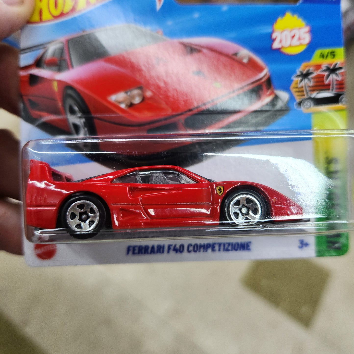 Hot Wheels - Ferrari F40 Competizione - Short Card