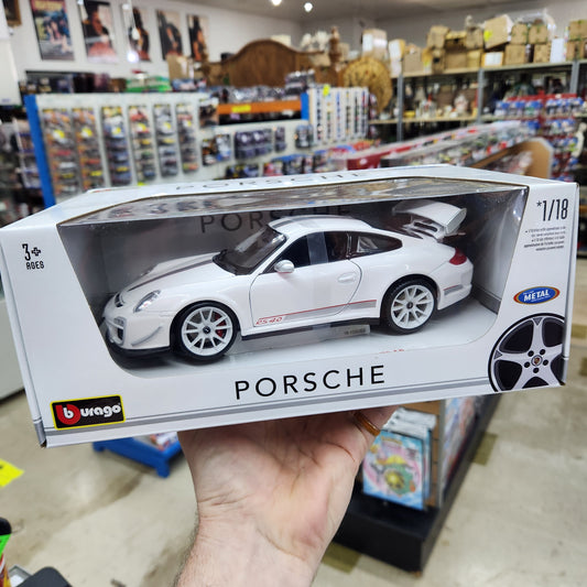 Bburago - 2012 Porsche 911 GT3 RS 4.0 (White) - 1:18 Scale