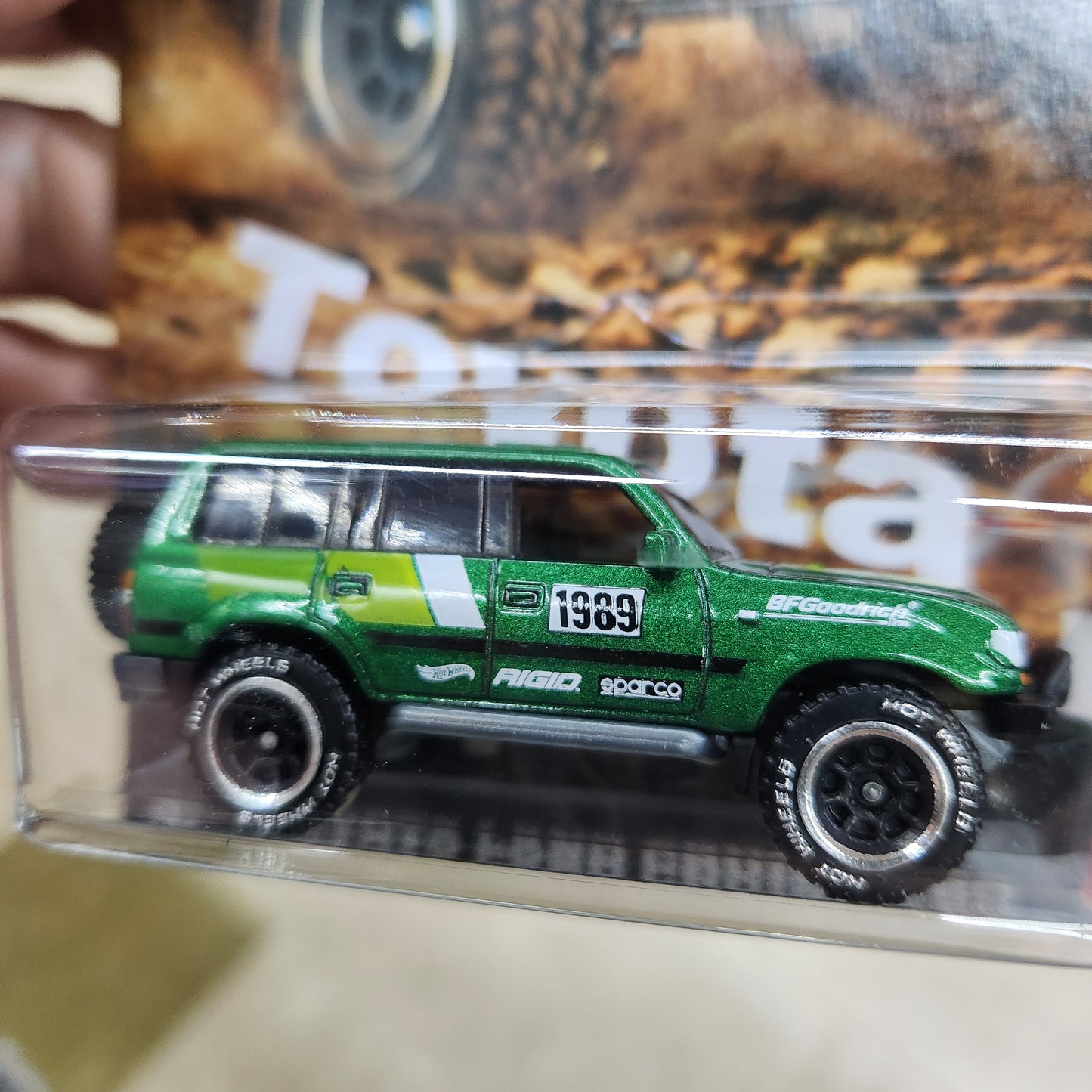 Hot Wheels Silver Series - 'Toyota' - Toyota Land Cruiser 80  #1989 - 1:64 Scale