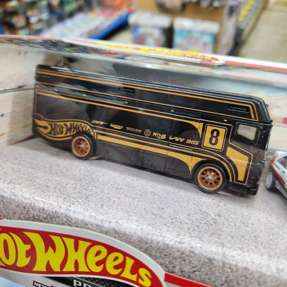 Hot Wheels Premium Collector Series - Track Days (2023)