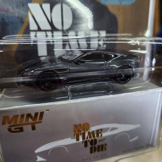 MiniGT - 2021 Aston Martin DBS 'Time to Die' 007 James Bond Series (Japan Blister) 1_64 Scale