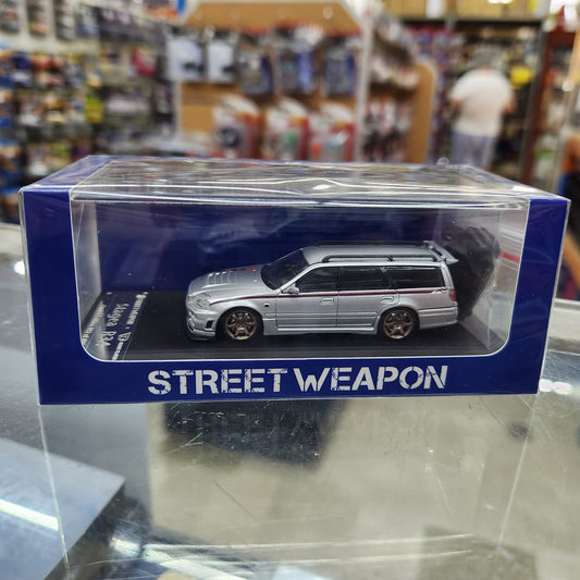 Street Weapon - Nissan Stagea (R34) Silver - 1:64 Scale