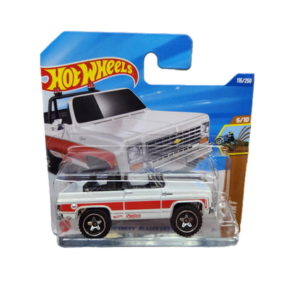 Hot Wheels - '75 Chevy Blazer Custom (White/Red) - Short Card