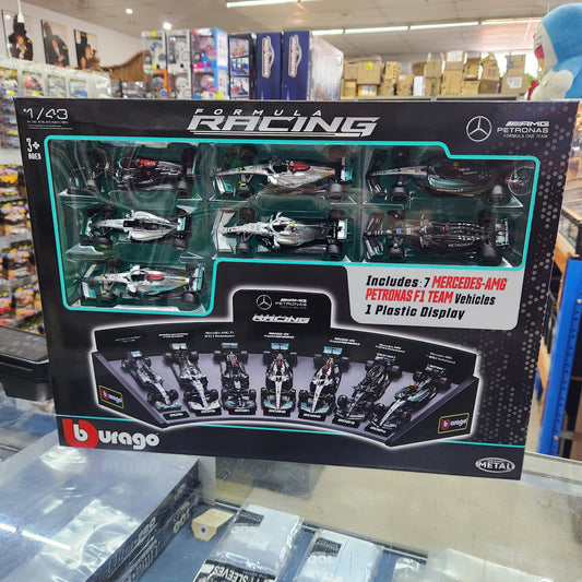 Bburago - Formula Racing - Mercedes-AMG F1 Team - 7 Car Display - 1:43 Scale